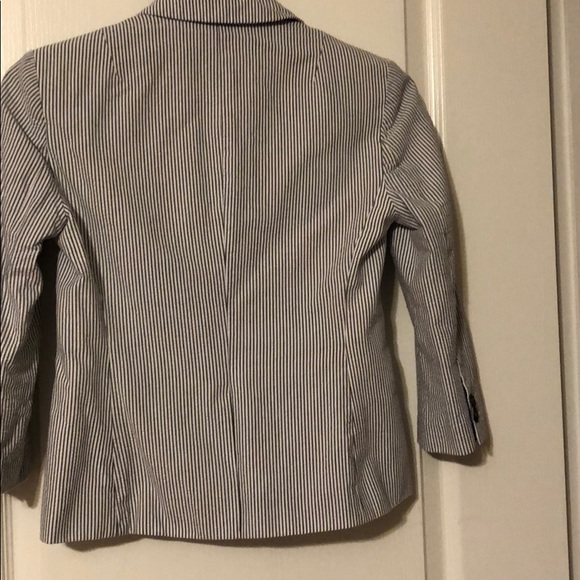 Cropped sleeved blazer - Picture 6 of 7